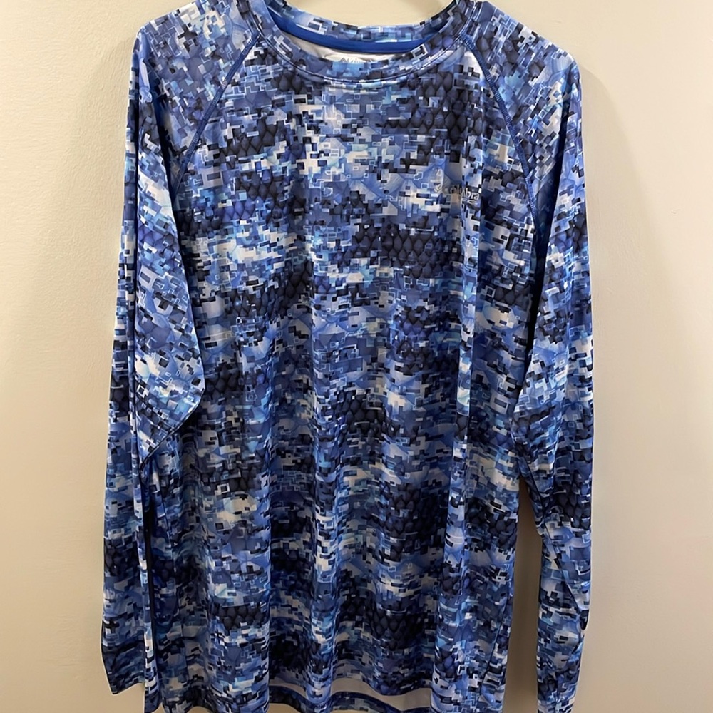 Columbia PFG Blue Shirt